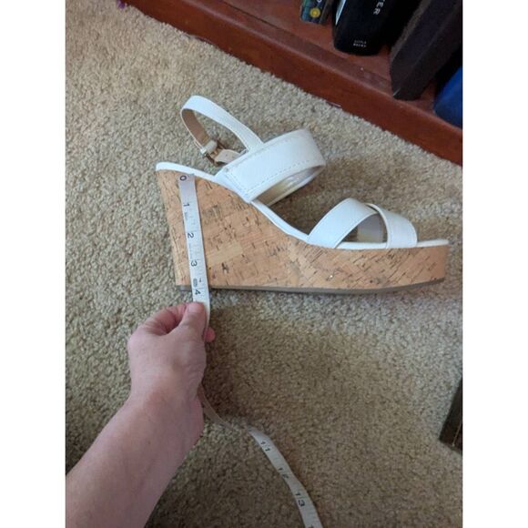 Tommy Hilfiger Women's Size 10M White Leather Wedge Open Toe Sandals - Picture 6 of 6